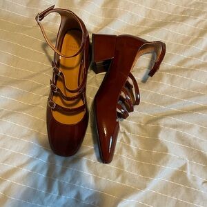 Sezane burgundy/brown heels